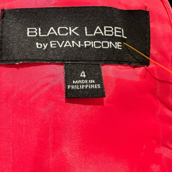 Evan Picone NWT Evan Picone Coral Red Midi Size 4 - Picture 2 of 7